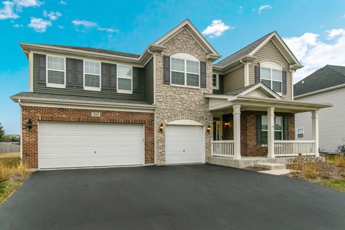367 Bloomfield Cir E, Oswego, IL, 60543-5213 | Card Image