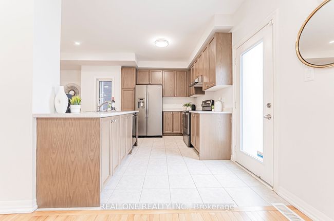 71 Tango Cres, House other with 4 bedrooms, 4 bathrooms and 2 parking in Newmarket ON | Image 18