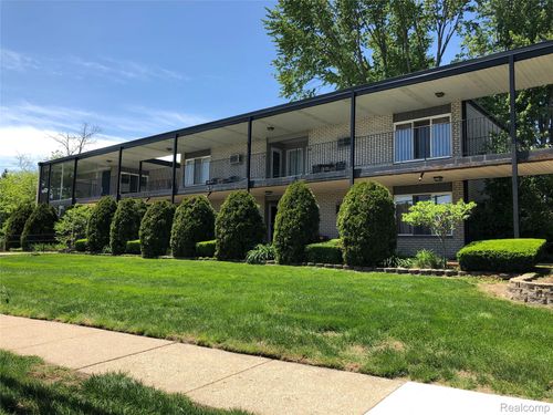 24-3421 Hillside Drive, Royal Oak, MI, 48073 | Card Image