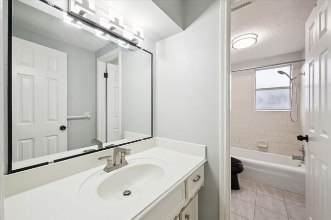 1804 Sleepy Creek Way, House other with 4 bedrooms, 2 bathrooms and 2 parking in Pearland TX | Image 26