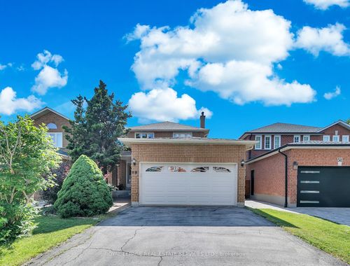 47 Velvet Cres, Woodbridge, ON, L4L5E8 | Card Image