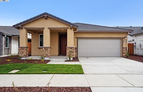 17870 Brightwood Ave, Lathrop, CA, 95330-7216 | Card Image
