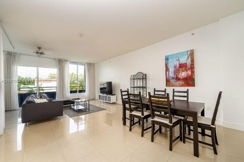 302-3250 Grand Ave, Coconut Grove, FL, 33133-5016 | Card Image