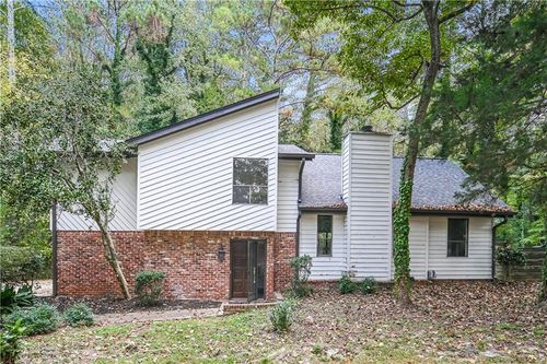 600 Ponderosa Ct, fayetteville, GA, 30214-1453 | Card Image