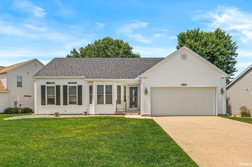 23075 Allerton Dr, South Bend, IN, 46628-9047 | Card Image