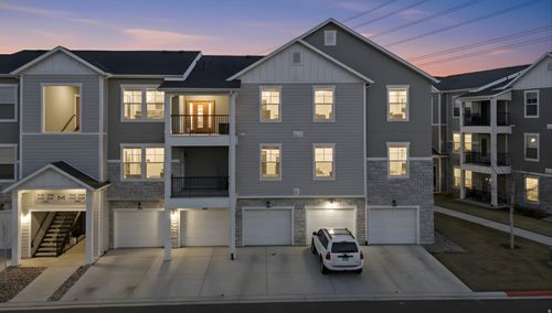 338 W 460 N, Vineyard, UT, 84059-6653 | Card Image