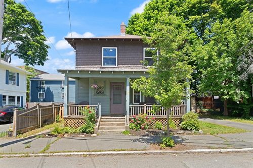 47 Wallis St, Beverly, MA, 01915-4419 | Card Image