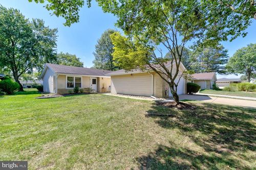 a-301 Yardley Dr, MONROE TOWNSHIP, NJ, 08831 | Card Image