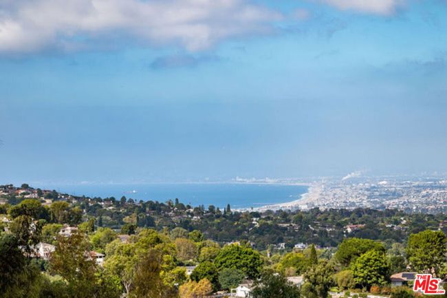2 Pine Tree Ln, House other with 7 bedrooms, 8 bathrooms and 9 parking in Rolling Hills CA | Image 10