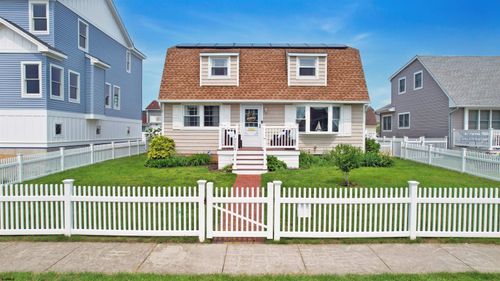 5224 Bay Ave, Ocean City, NJ, 08226-1348 | Card Image
