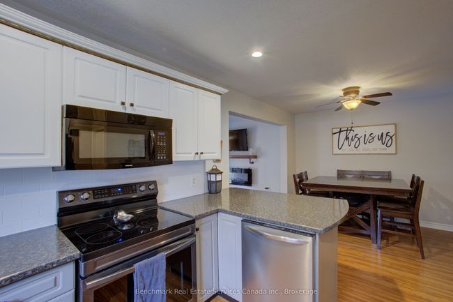 235 Huron St S, House attached with 3 bedrooms, 2 bathrooms and 3 parking in Saint Marys ON | Image 11