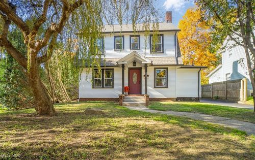 1922 12th St, Cuyahoga Falls, OH, 44223-2404 | Card Image