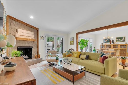 20 Ramsgate Ct, Greensboro, NC, 27403-1090 | Card Image