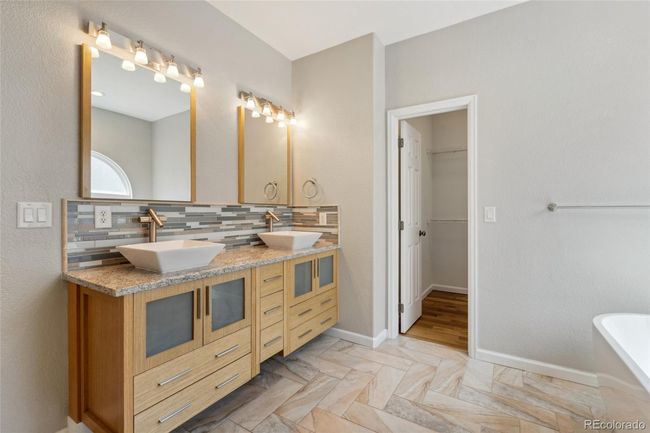627 Millbrook Cir, House other with 5 bedrooms, 4 bathrooms and 6 parking in Castle Rock CO | Image 20