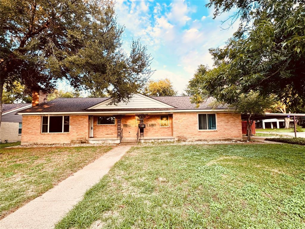 Cedar Springs Ter, Arlington, TX 76010