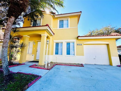 16534-16534 Sw 97th Ter, Miami, FL, 33196-5858 | Card Image