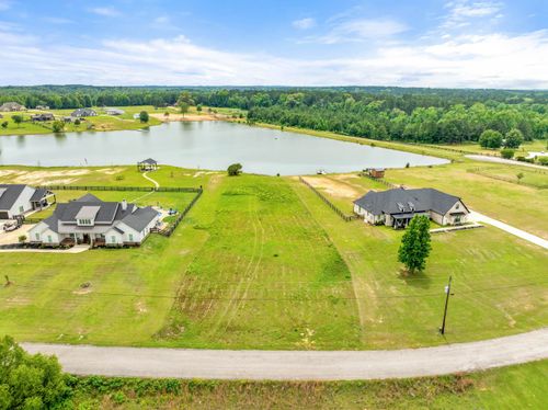 155 Deerfield Lake Cir, Longview, TX, 75605-7764 | Card Image