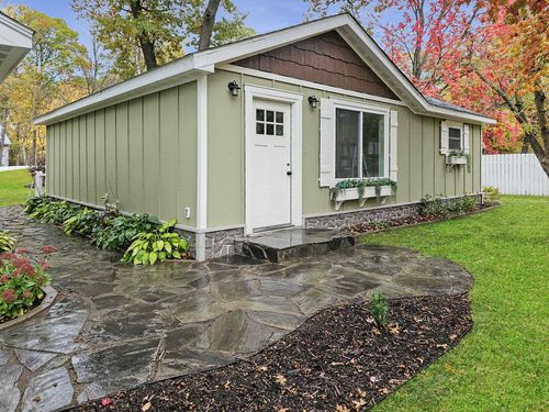 19040 Love Lake Rd, East Gull Lake, MN, 56401-6873 | Card Image