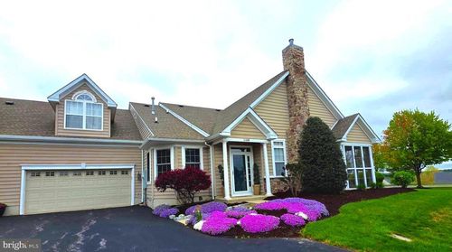 438-77-1105 Hulnick Rd, COATESVILLE, PA, 19320-6507 | Card Image