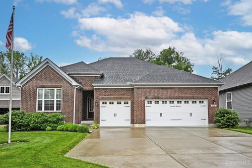 4126 Magnolia Dr, Amelia, OH, 45102 | Card Image