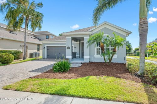 8601 Strom Park Dr, Melbourne, FL, 32940-6773 | Card Image