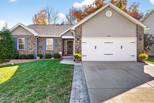 2686 Breakwater Dr, Imperial, MO, 63052-4317 | Card Image