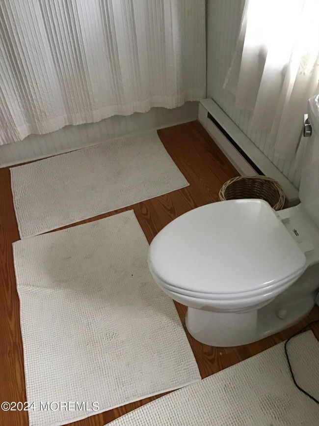 8 Ocean Ave, House other with 3 bedrooms, 2 bathrooms and null parking in Island Heights NJ | Image 24