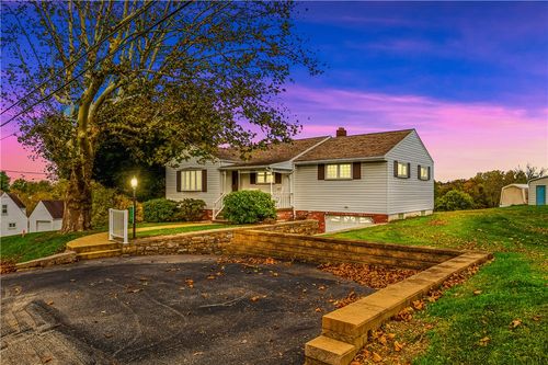 130 Larkspur Cir, Mount Pleasant, PA, 15666-2474 | Card Image