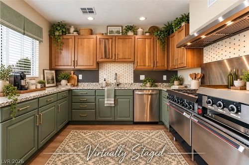 3882 Chinchilla Ave, Las Vegas, NV, 89121-6110 | Card Image