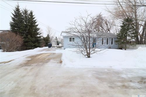 109 Railway Ave, Dalmeny, SK, S0K | Card Image