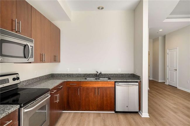 UNIT-110 - 3400 Malone Dr, Condo with 2 bedrooms, 2 bathrooms and 2 parking in Chamblee GA | Image 18