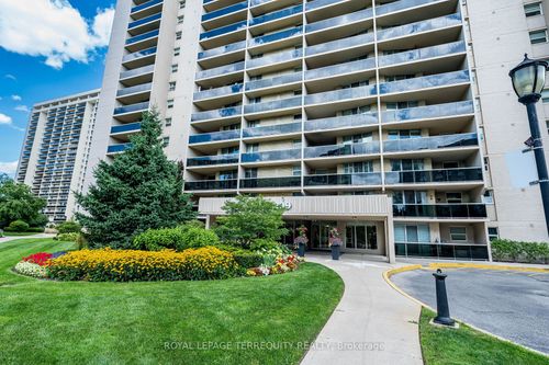 210-299 Mill Rd, Etobicoke, ON, M9C4V9 | Card Image