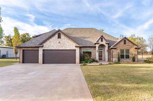 110 S Brush Creek Rd, Stillwater, OK, 74075-8308 | Card Image