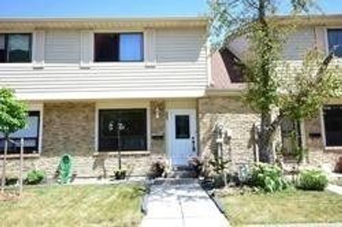 55-98 Falconer Dr, Mississauga, ON, L5N1Y2 | Card Image
