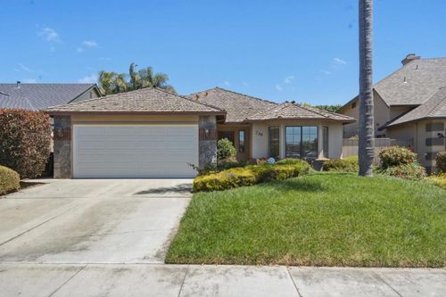 730 Nacional Ct, Salinas, CA, 93901-4704 | Card Image