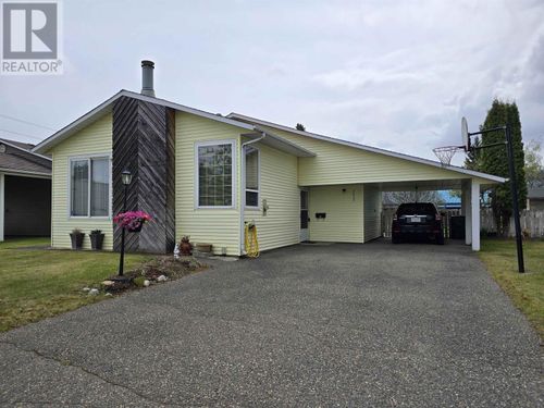 3617 James Dr, Prince George, BC, V2N4R9 | Card Image