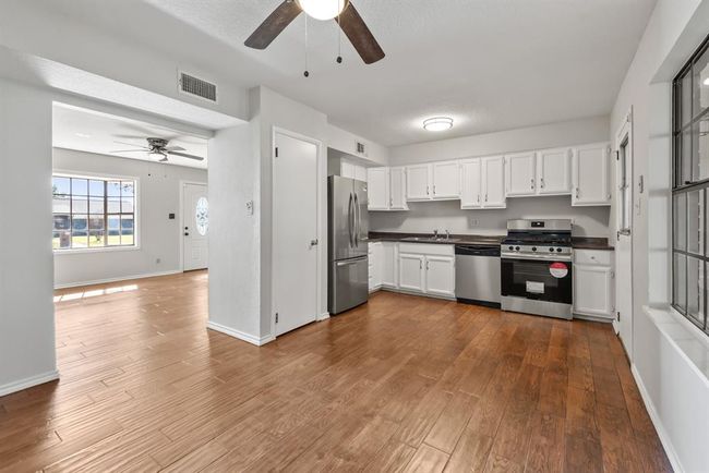 522 E Colorado St, House other with 4 bedrooms, 2 bathrooms and null parking in Bremond TX | Image 8