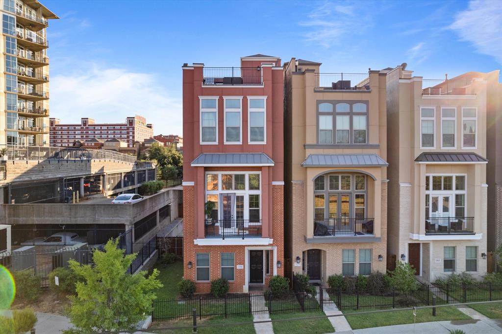 1390 Arch Place, For Rent in Dallas Zoocasa