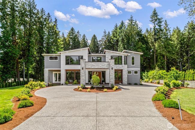 23036 35 Th Ave Se, House other with 5 bedrooms, 7 bathrooms and 3 parking in Bothell WA | Image 36