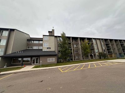 1141 - 201 Abasand Dr, Condo with 2 bedrooms, 1 bathrooms and 1 parking in Fort Mcmurray AB | Image 3