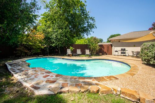 2812 Teakwood Ln, Plano, TX, 75075-1936 | Card Image