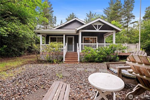 27807 O St, Ocean Park, WA, 98640-4457 | Card Image