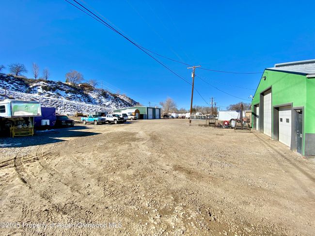 Back Parking Area | Image 23
