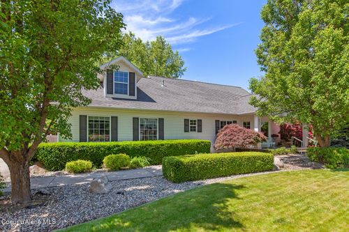 8511 N Summerfield Loop, Hayden, ID, 83835-8240 | Card Image