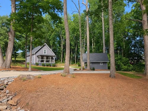 198 Walden Cir, Spartanburg, SC, 29301-1028 | Card Image