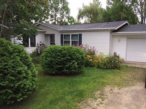 4901 Ripp Rd, STURGEON BAY, WI, 54235-8804 | Card Image