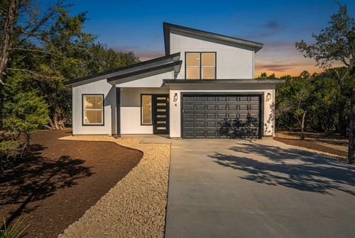 4 Huisache Ln, Wimberley, TX, 78676-1904 | Card Image