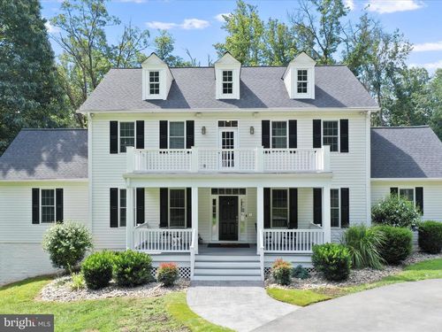 34963 Charles Town Pike, HILLSBORO, VA, 20132-1800 | Card Image