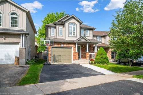 831 Whitecap Ave, Waterloo, ON, N2K4L4 | Card Image