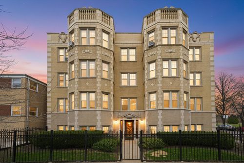 apt-2-6205 N Oakley Ave, CHICAGO, IL, 60659-2933 | Card Image
